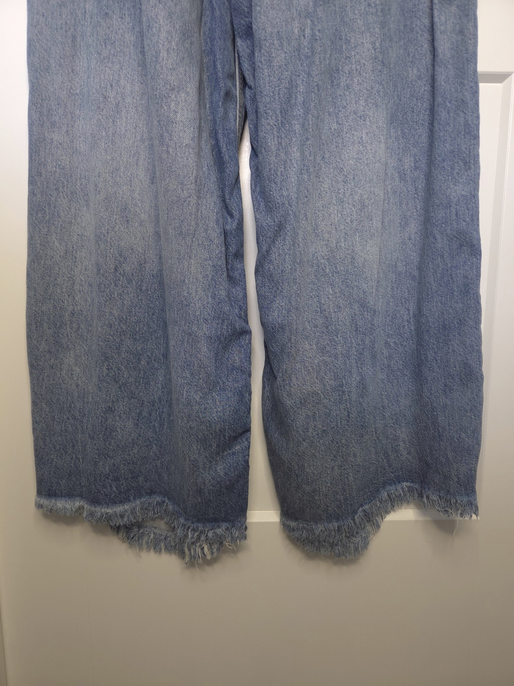 We The Free Light Blue Wide-Leg High-Rise Slouchy Jeans. Size 30. #SW - Picture 9 of 12